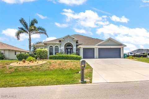 104 NW 7th Terrace, Cape Coral, FL 33993