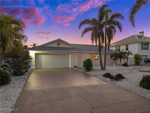 2420 Sapodilla Lane, Saint James City, FL 33956