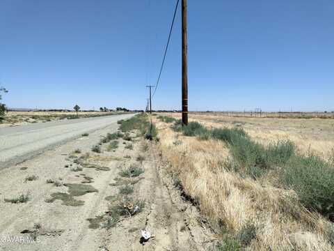 Ave A Vic 88st West, Lancaster, CA 93536