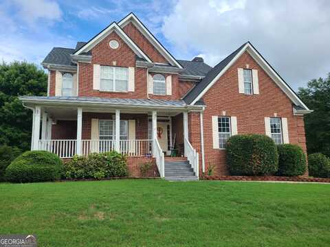 100 Meadow Lake, Carrollton, GA 30116