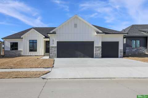 5914 N 208th Street, Elkhorn, NE 68022