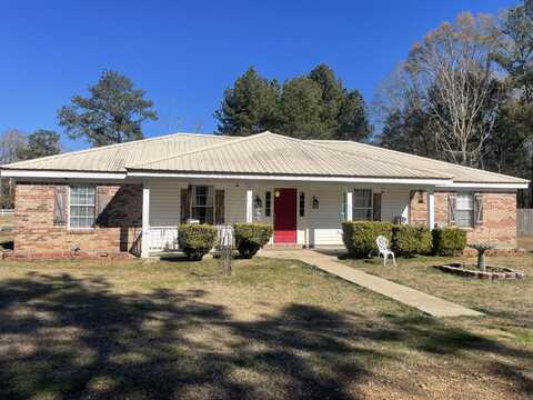 11 River Street, Foxworth, MS 39483