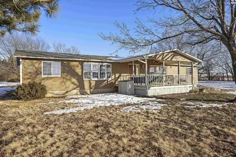 1150 17th Rd, Lyons, KS 67554