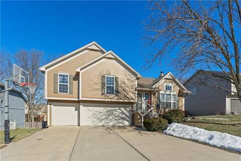 2054 SW British Drive, Lees Summit, MO 64081