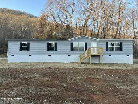 506 N 15th St, La Follette, TN 37766