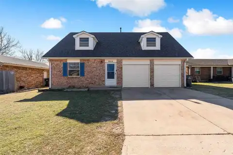 5614 NW Briarwood Ave, Lawton, OK 73505