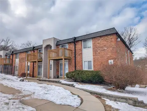 2844 Blackforest Drive, Saint Louis, MO 63129