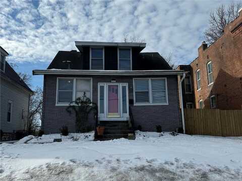 2038 McLaran Avenue, Saint Louis, MO 63136