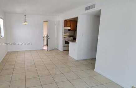 7401 SW 152nd Ave, Miami, FL 33193