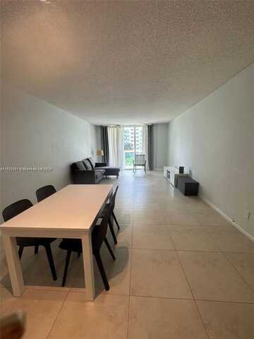 19380 Collins Ave, Sunny Isles Beach, FL 33160