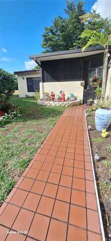 9929 NW 65th Ct, Tamarac, FL 33321