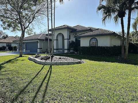 12680 SW 34th Pl, Davie, FL 33330