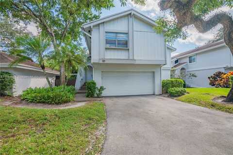 36 Eastmont Rd, Hollywood, FL 33021
