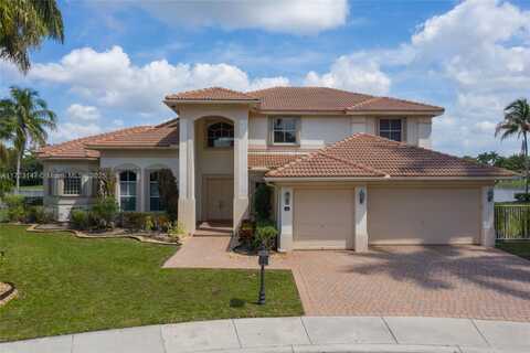 934 Gulfstream Ct, Weston, FL 33327