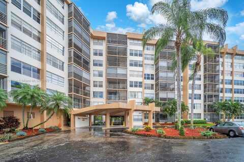 1200 Saint Charles Pl, Pembroke Pines, FL 33026