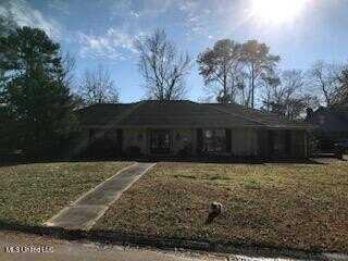 209 Greenfield Place, Brandon, MS 39047