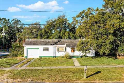 208 S MAIN AVENUE, MINNEOLA, FL 34715