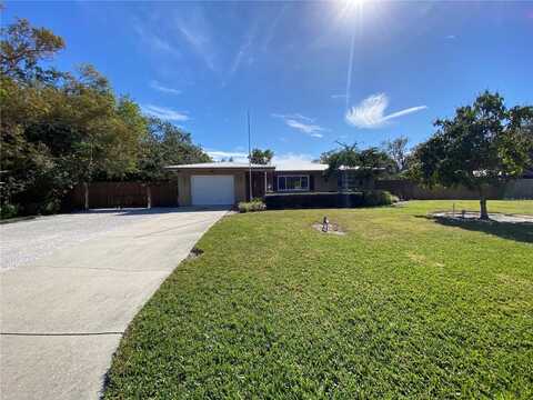 7307 9TH AVENUE NW, BRADENTON, FL 34209