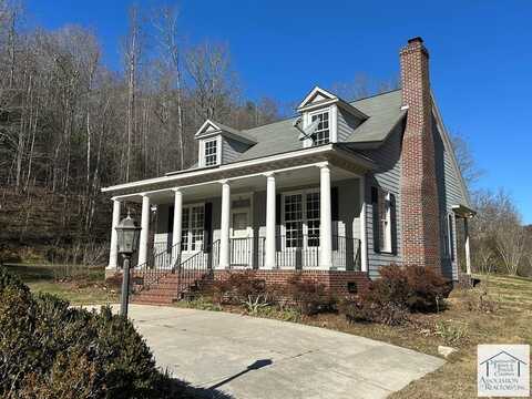 91 Rebel Rd, Claudville, VA 24076