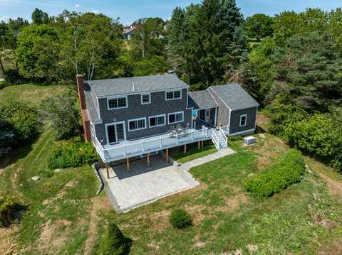 21 Green Meadows Road, Harpswell, ME 04079