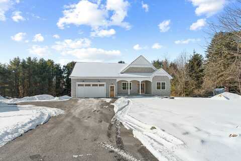 9 Walkers Lane, Kennebunkport, ME 04046