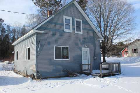 9 Extract Road, Sherman, ME 04776