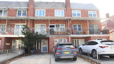 147-42 41 Avenue, Flushing, NY 11355