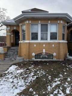 7156 S Artesian Avenue, Chicago, IL 60629