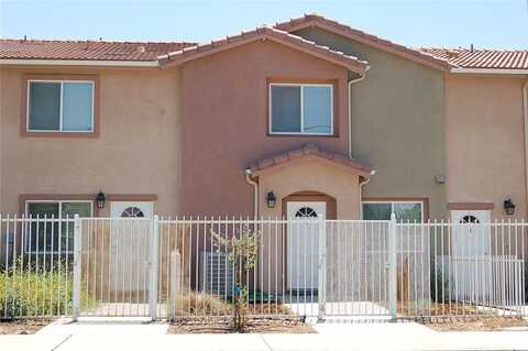 102 S Date Avenue, Rialto, CA 92376