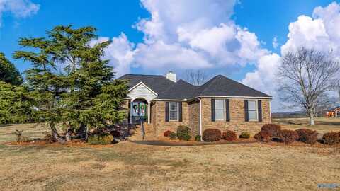 1421 68th Street NW, Fort Payne, AL 35967