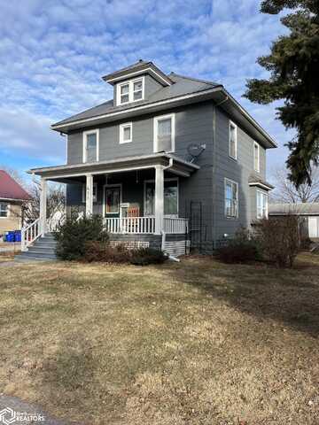 418 S 4Th Avenue, Washington, IA 52353