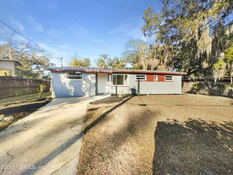 305 GLENDENING Road, Orange Park, FL 32073