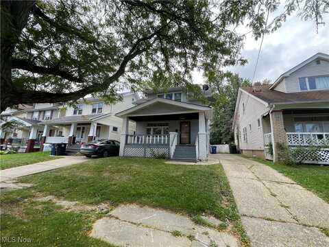 10821 St Mark Avenue, Cleveland, OH 44111