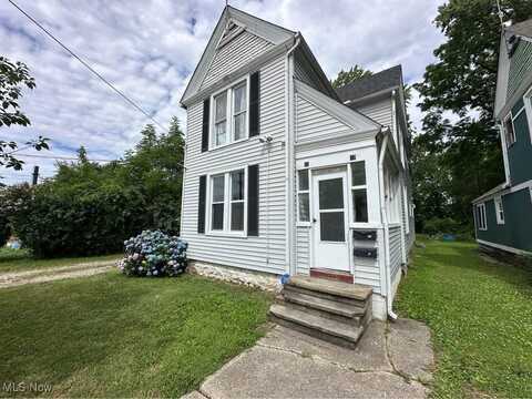 45 E Prospect Street, Painesville, OH 44077