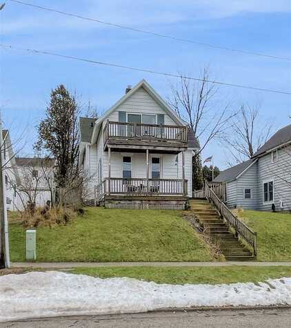 320 Grove, Petoskey, MI 49770