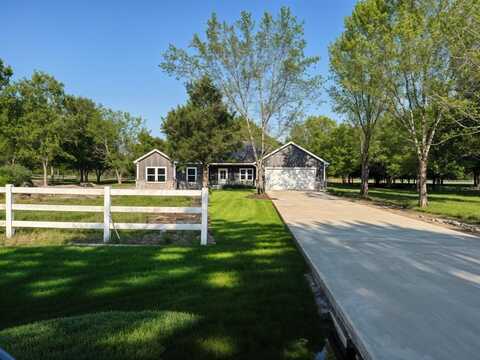 156 PVT RD 7928, Wills Point, TX 75169