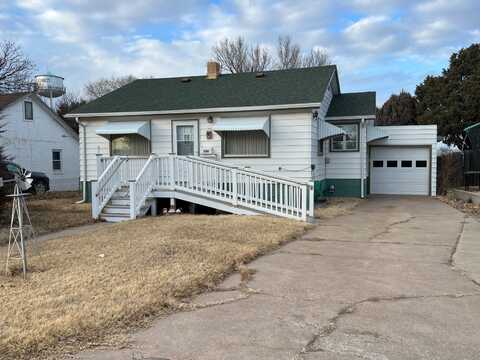 520 E. Second St., St. Francis, KS 67756