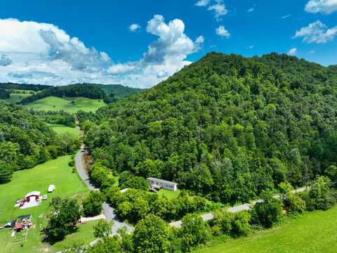 118 Providence Road, Thorn Hill, TN 37881
