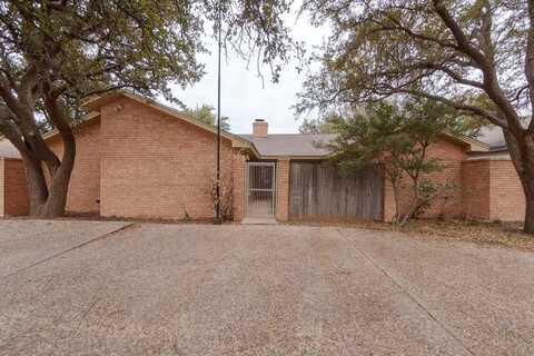 2401 Haynes Dr, Midland, TX 79707