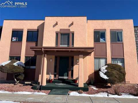 2905 Mesa Road, Colorado Springs, CO 80904