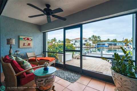 2743 NE 28th Ct, Lighthouse Point, FL 33064