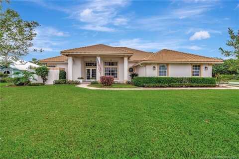 7983 SE Osprey Street, Hobe Sound, FL 33455