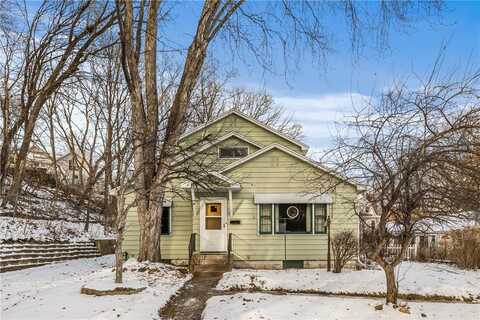 218 W Spruce Street, Chippewa Falls, WI 54729