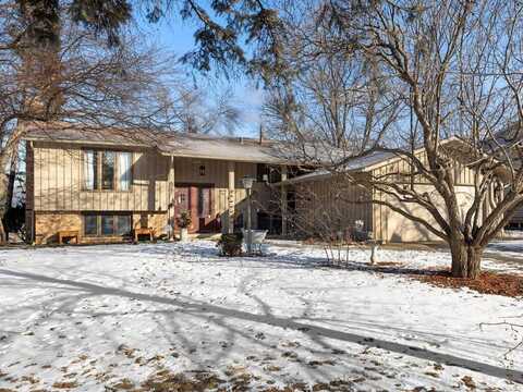 8716 Hopewood Lane N, New Hope, MN 55427