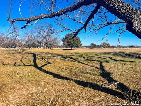 433 Fairway Circle, Brackettville, TX 78832