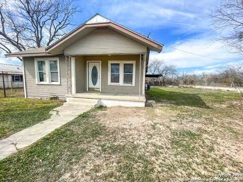 507 N Fort St, Brackettville, TX 78832