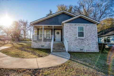 1004 Pecan Street, Brenham, TX 77833