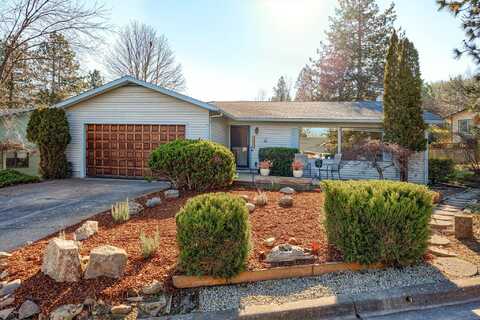 2310 Lupine Drive, Ashland, OR 97520