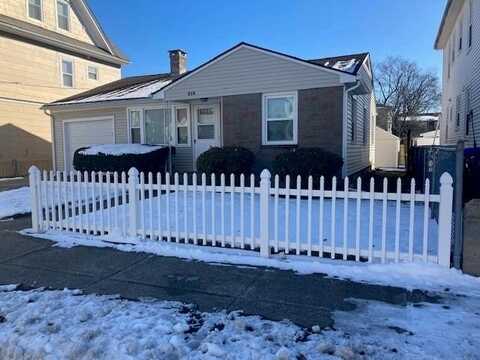 218 Glenwood Avenue, Pawtucket, RI 02860