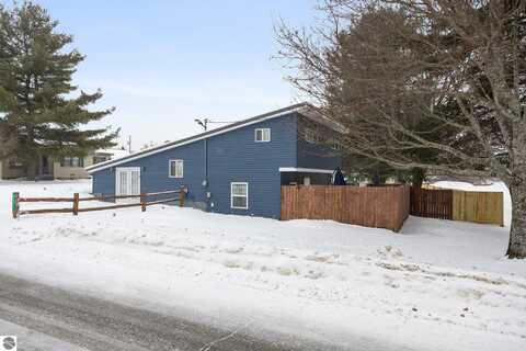 5553 SW Boardman Road, South Boardman, MI 49680